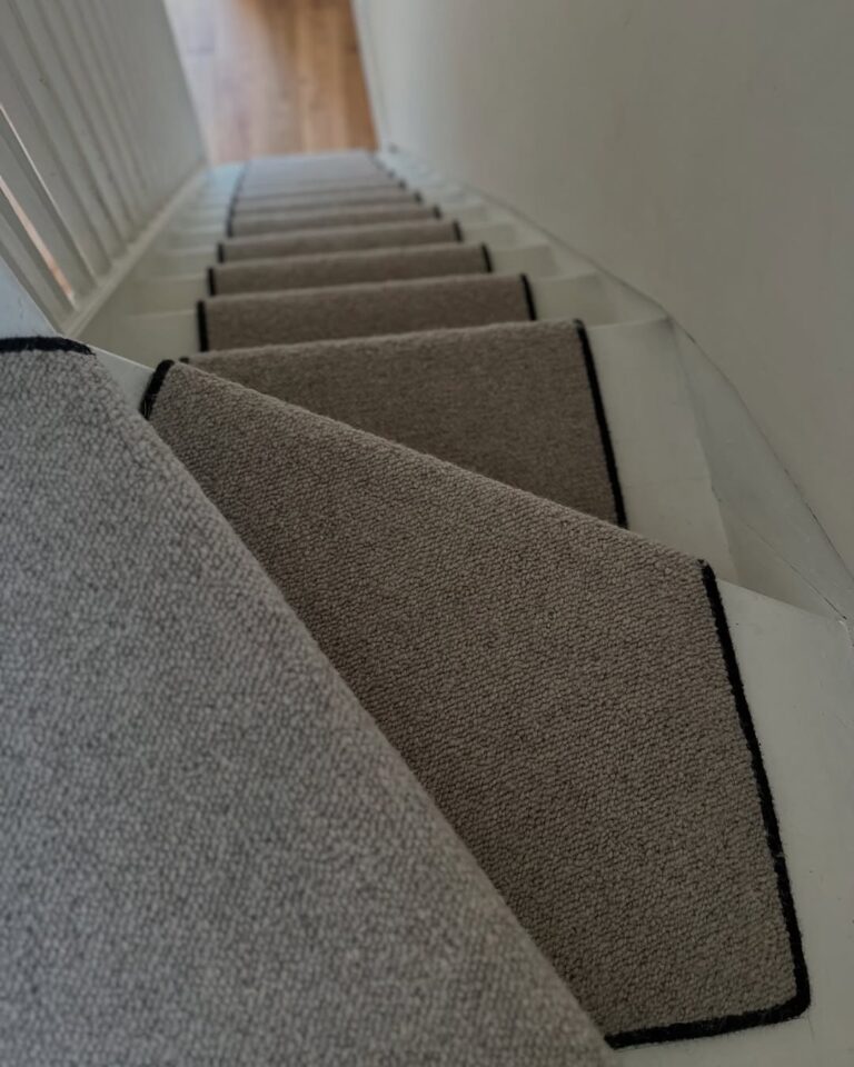 Stair runners — installation detail 31