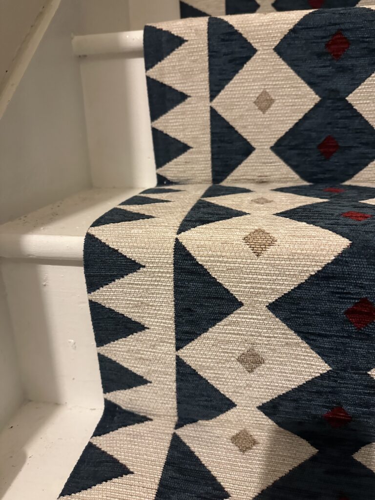 Stair runners — installation detail 20