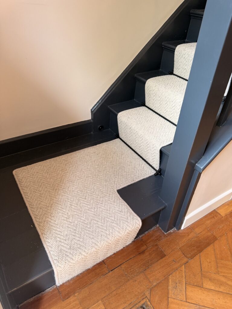 Stair runners — installation detail 9